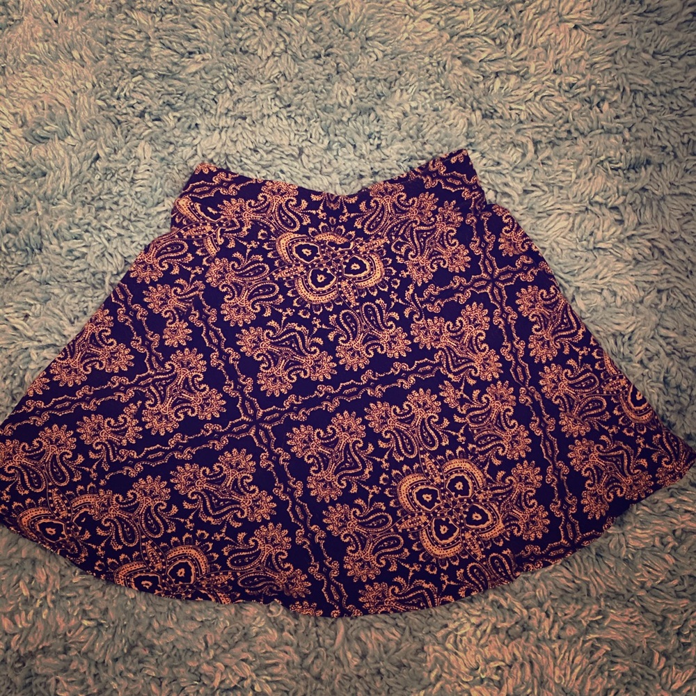 Super cute skirt!